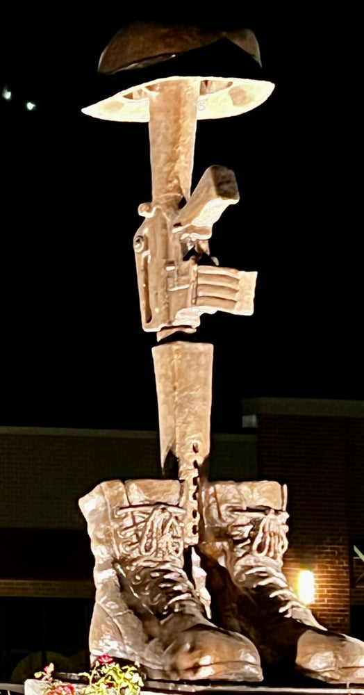 
                  
                    Tribute to the Fallen Soldier
                  
                