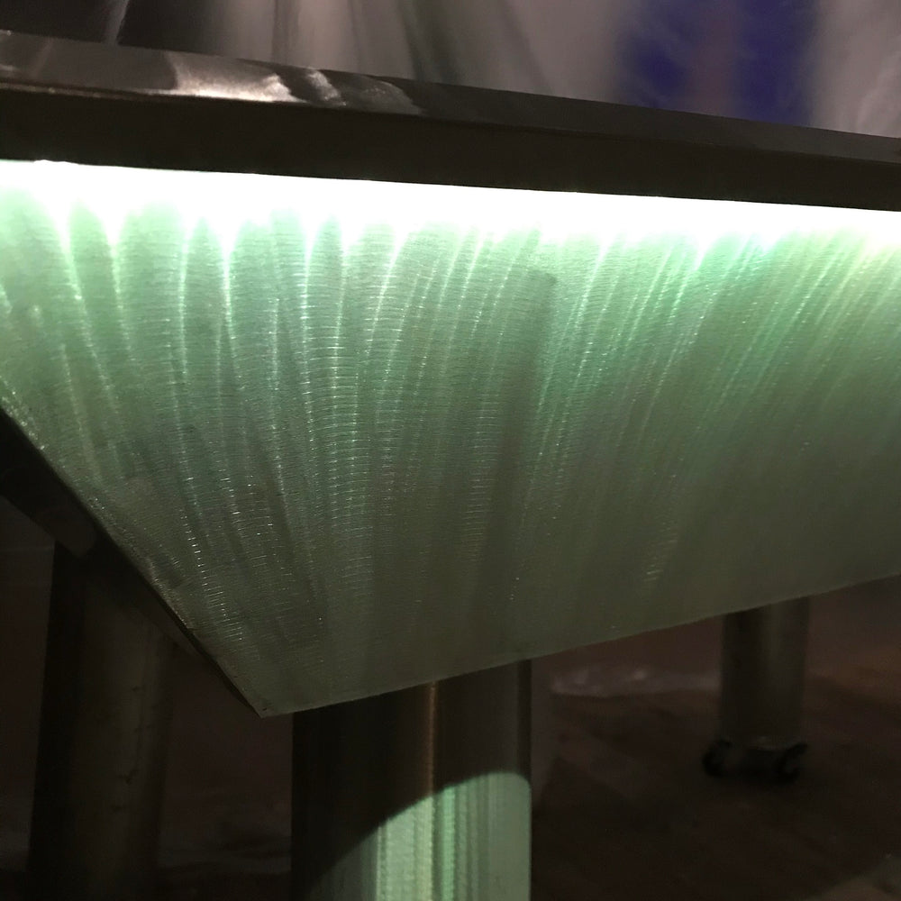 
                  
                    Mesmorizing Bumper Table
                  
                